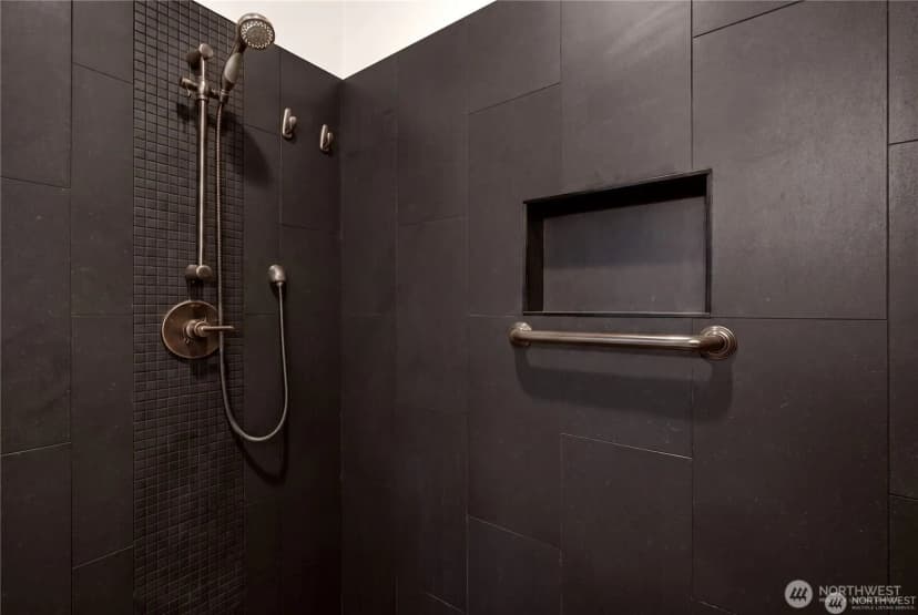 Property photo for 505 Broadway #704, Tacoma photo 27