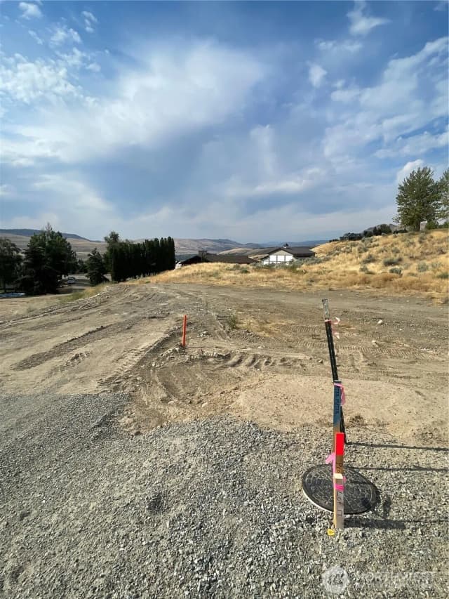 Property photo for 17 Parks Drive, Okanogan