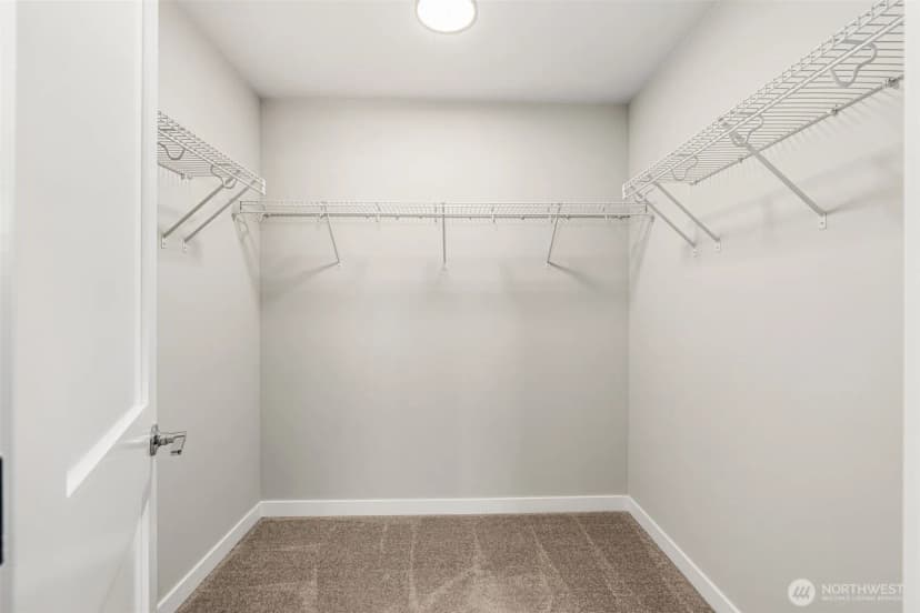 Property photo for 9812 6th Avenue Sw, Seattle photo 20