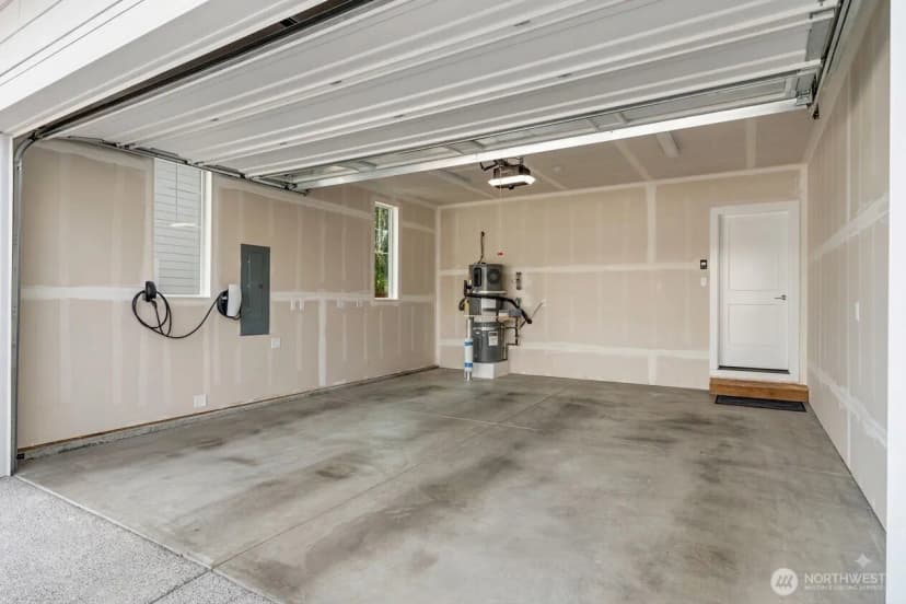 Property photo for 9812 6th Avenue Sw, Seattle photo 31