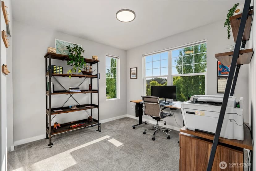 Property photo for 9812 6th Avenue Sw, Seattle photo 25