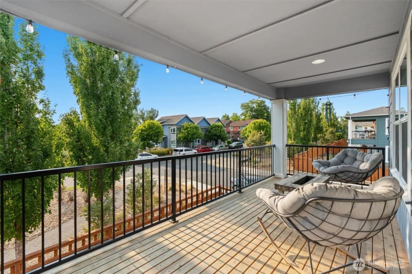 Property photo for 9812 6th Avenue Sw, Seattle photo 29