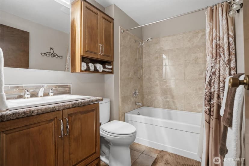Property photo for 3073 Se Misty Court, Port Orchard photo 14
