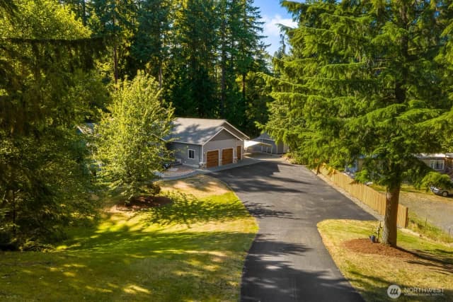 Property photo for 19413 327th Avenue Ne, Duvall photo 2