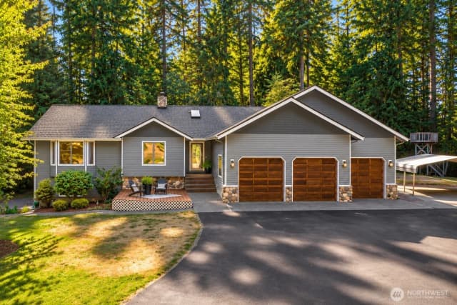 Property photo for 19413 327th Avenue Ne, Duvall
