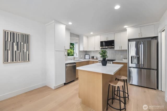 Property photo for 12040 5th Avenue Ne, Seattle photo 5