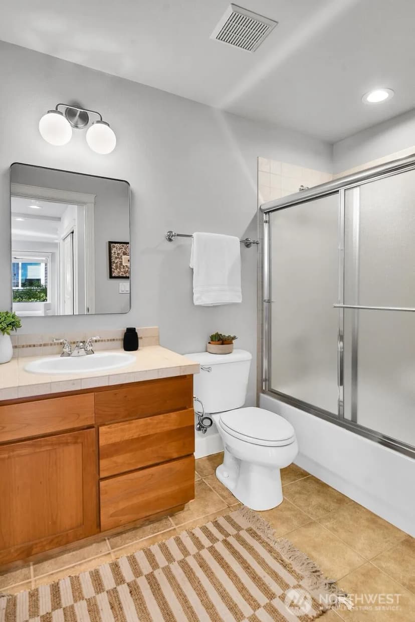 Property photo for 1414 Nw 60th Street #a, Seattle photo 14