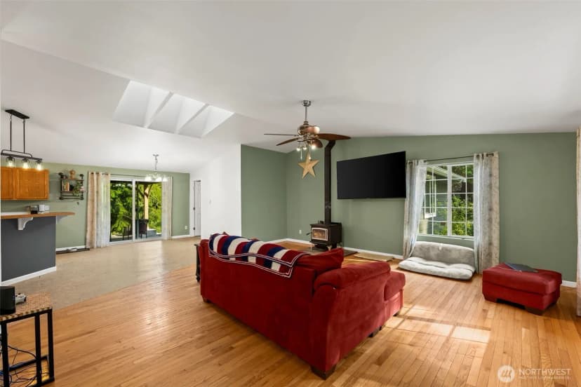 Property photo for 600 E Probert Road, Shelton photo 3