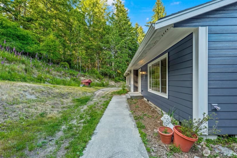Property photo for 600 E Probert Road, Shelton photo 33