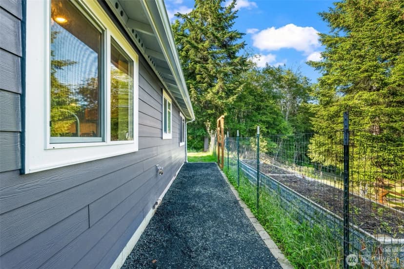 Property photo for 600 E Probert Road, Shelton photo 25