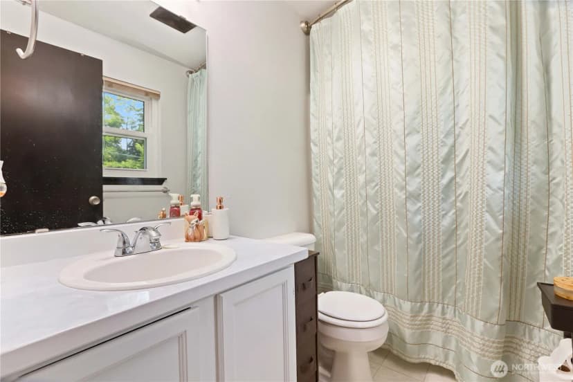 Property photo for 27708 74th Avenue Nw, Stanwood photo 13