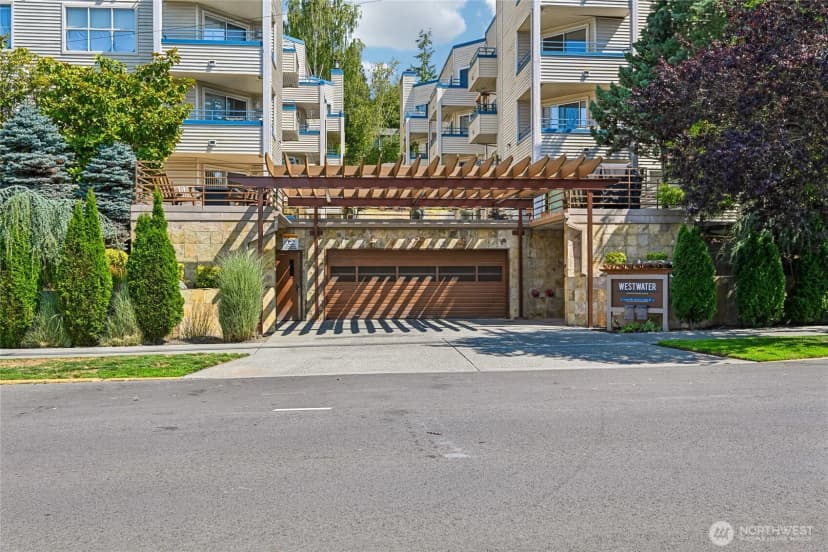 Property photo for 6960 California Avenue Sw #a109, Seattle photo 2