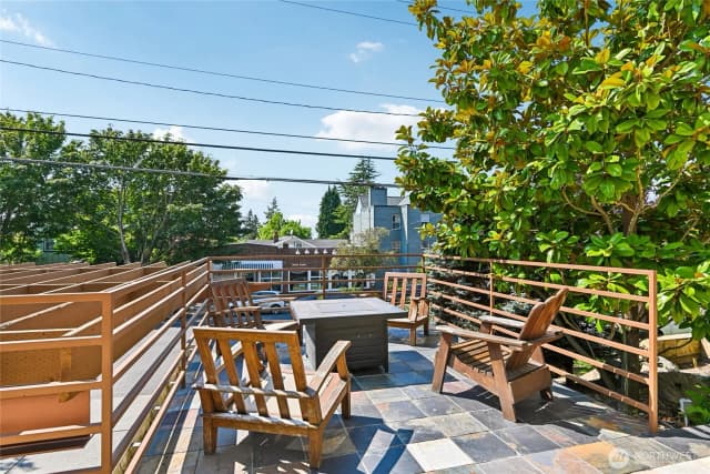 Property photo for 6960 California Avenue Sw #a109, Seattle photo 5