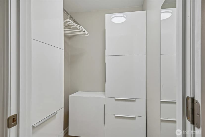 Property photo for 6960 California Avenue Sw #a109, Seattle photo 22