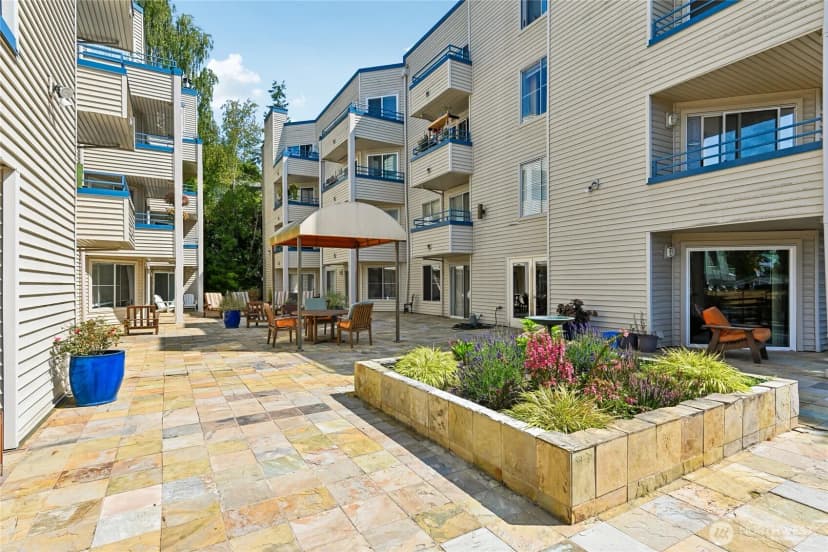 Property photo for 6960 California Avenue Sw #a109, Seattle
