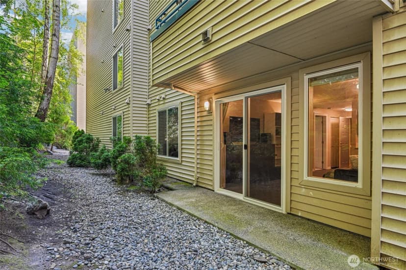 Property photo for 6960 California Avenue Sw #a109, Seattle photo 34