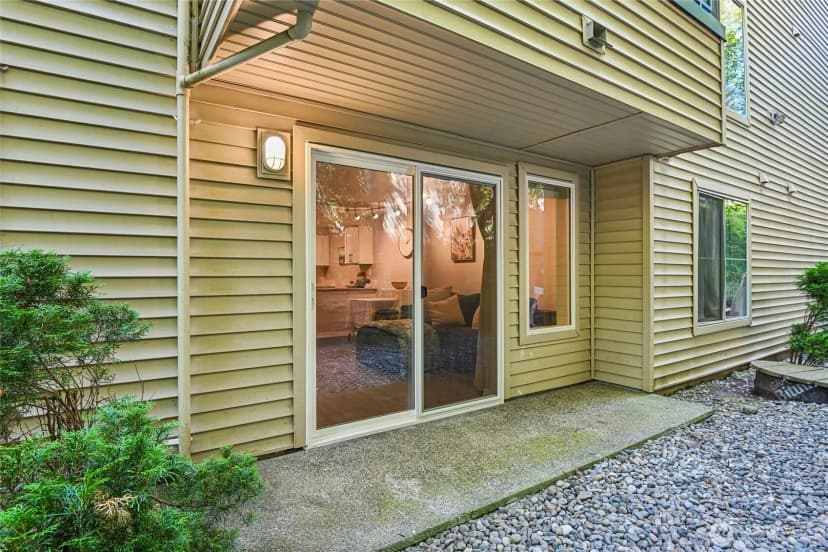 Property photo for 6960 California Avenue Sw #a109, Seattle photo 33