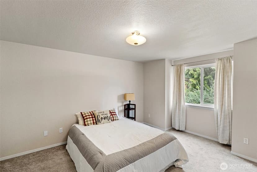 Property photo for 5047 Carole Drive Ne, Olympia photo 16