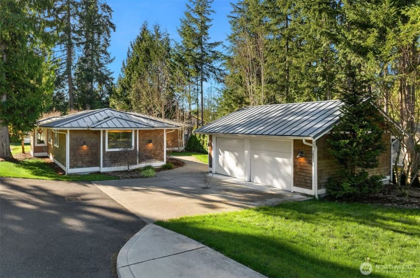 Property photo for 2831 226th Avenue Se, Sammamish photo 2