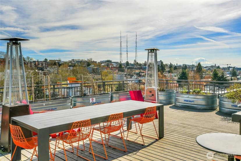 Property photo for 530 Broadway E #210, Seattle photo 19