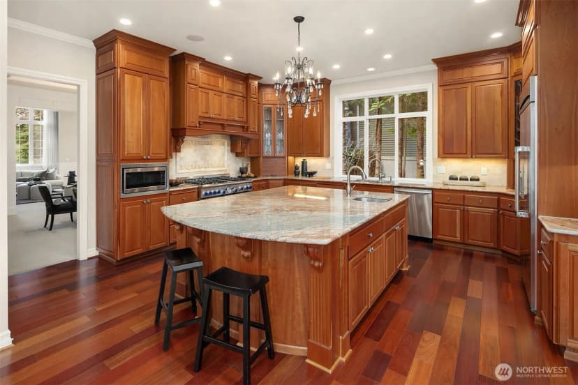 Property photo for 2330 279th Drive Se, Sammamish photo 10