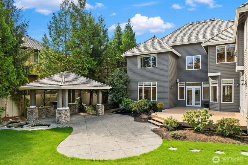 Property photo for 2330 279th Drive Se, Sammamish photo 32