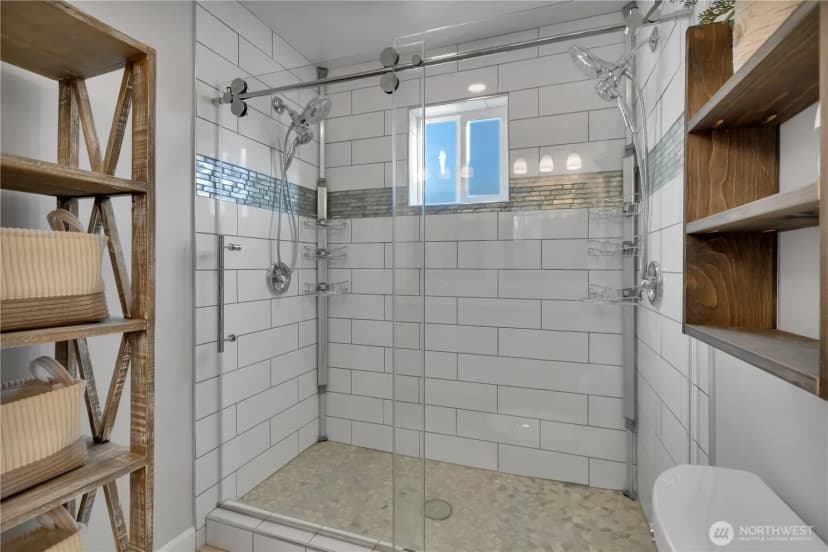 Property photo for 7413 166th Avenue E, Sumner photo 21