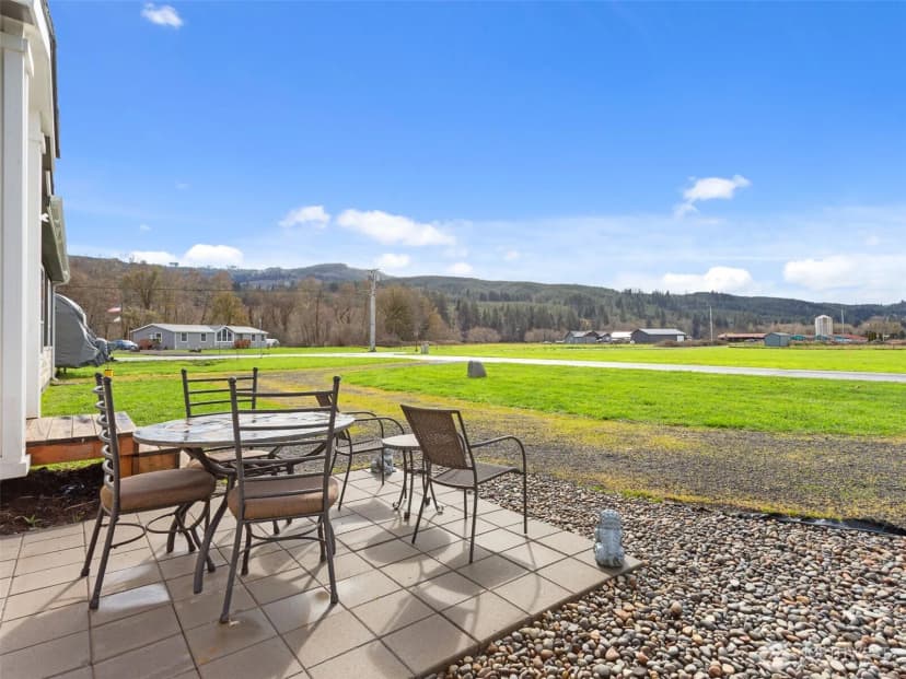 Property photo for 4 Nature Loop, Cathlamet photo 2