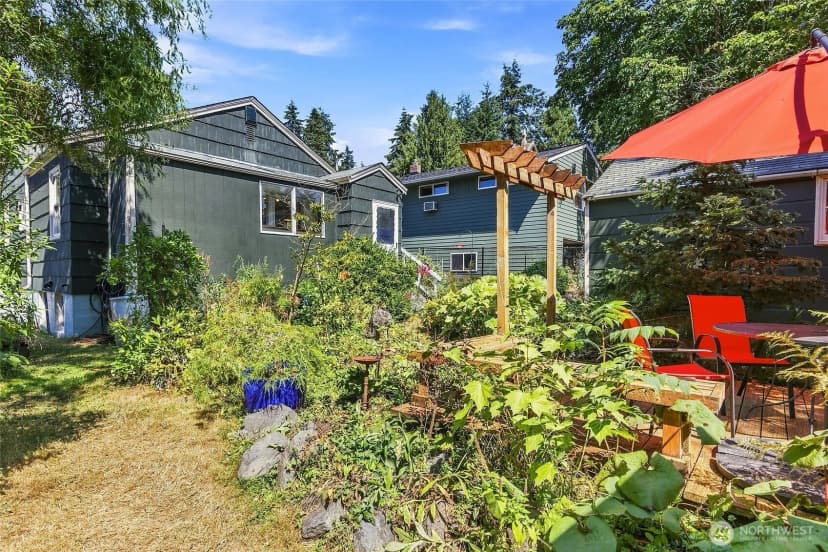 Property photo for 2401 Sw 112th Street, Burien photo 19