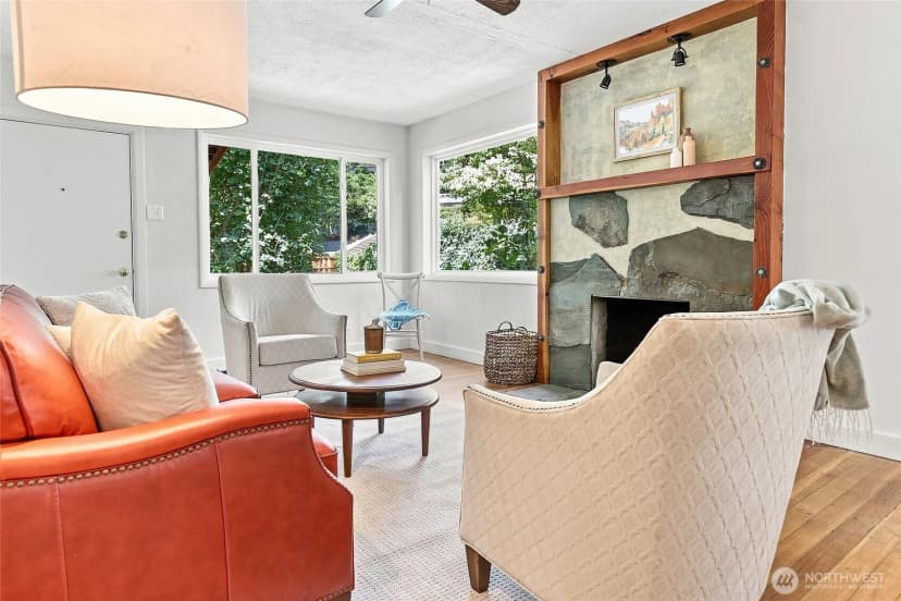 Property photo for 2401 Sw 112th Street, Burien photo 7