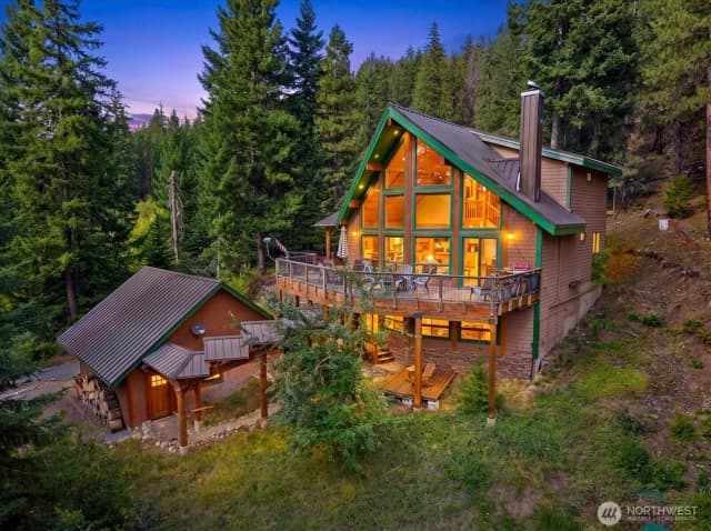 Property photo for 301 Carillon Cove Drive, Ronald