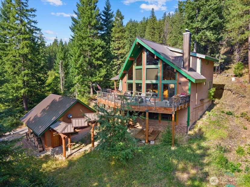 Property photo for 301 Carillon Cove Drive, Ronald photo 3