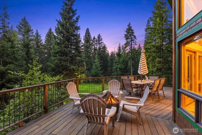 Property photo for 301 Carillon Cove Drive, Ronald photo 32