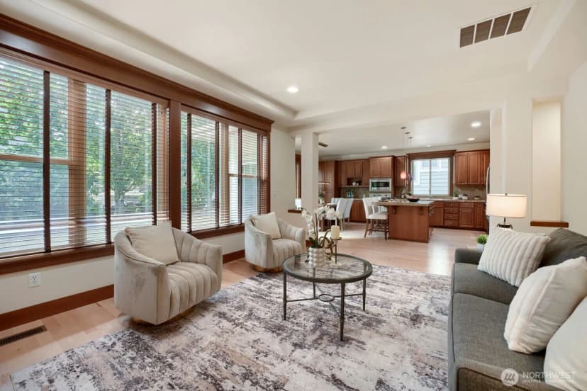 Property photo for 23527 Ne 13th Place, Sammamish photo 13