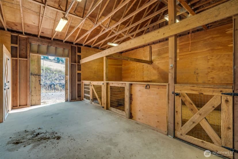 Property photo for 413 Confer Road, Kalama photo 33