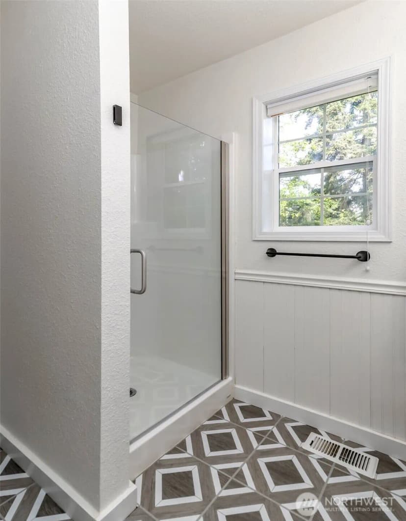 Property photo for 15918 41st Street E, Sumner photo 18