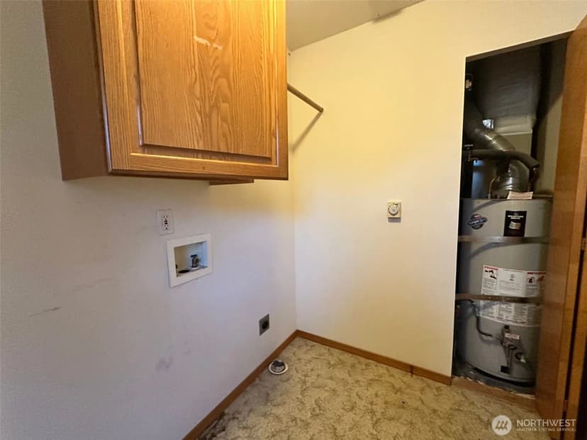 Property photo for 2111 Laurel St, Shelton photo 19