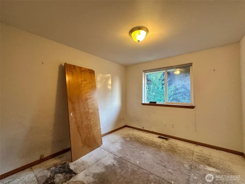 Property photo for 2111 Laurel St, Shelton photo 13