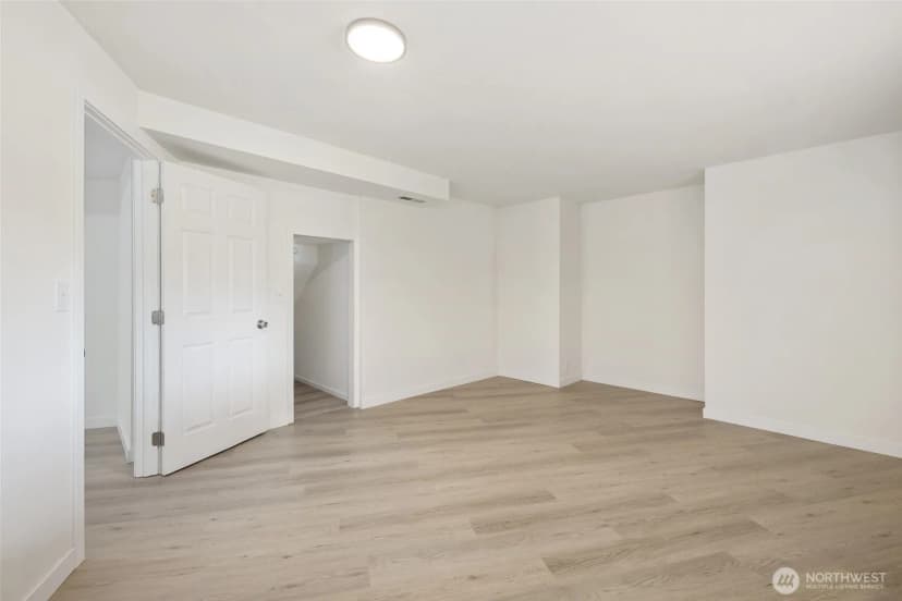 Property photo for 27633 191st Place Se, Kent photo 26