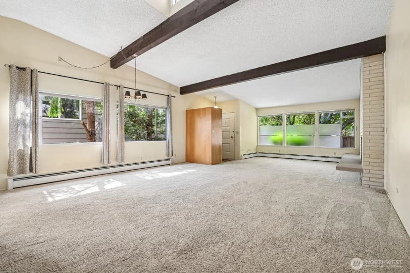 Property photo for 2352 49th Avenue Sw, Seattle photo 17