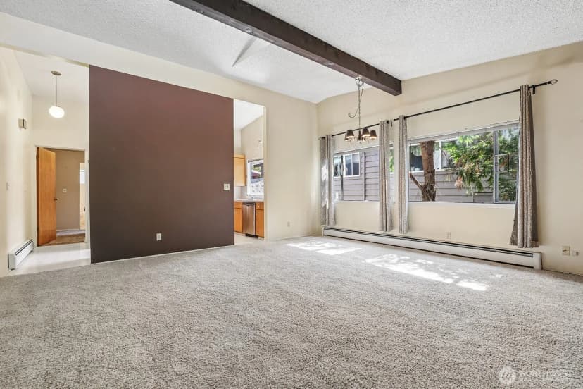 Property photo for 2352 49th Avenue Sw, Seattle photo 16