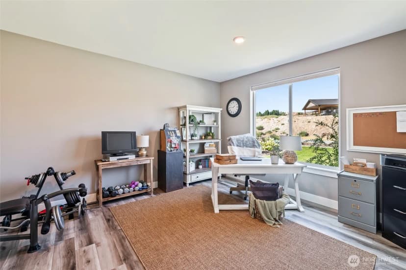 Property photo for 28 13th Street Se, East Wenatchee photo 26