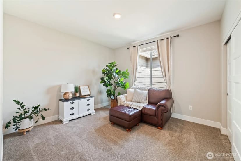 Property photo for 28 13th Street Se, East Wenatchee photo 24