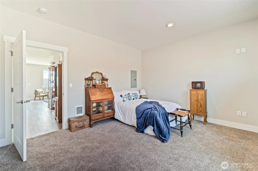 Property photo for 28 13th Street Se, East Wenatchee photo 33