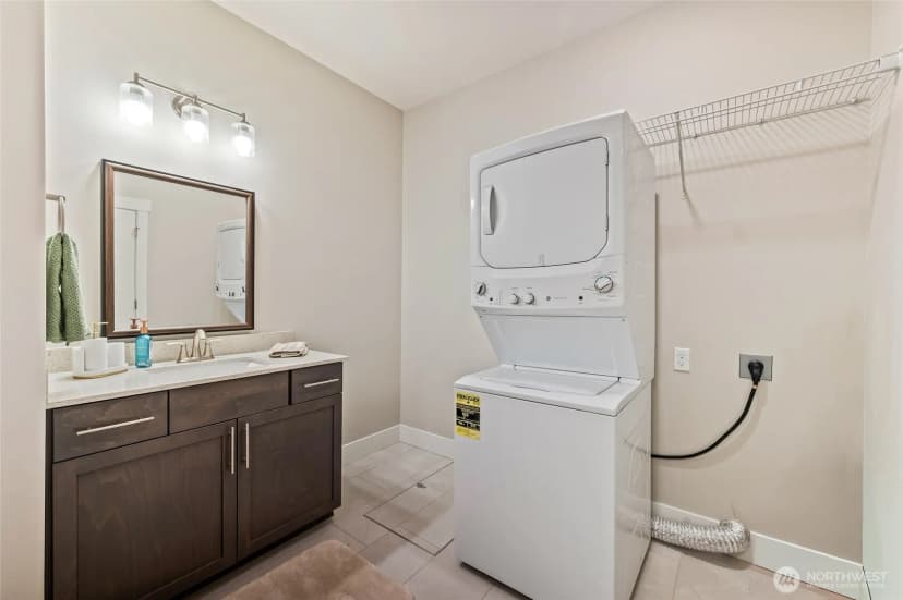 Property photo for 28 13th Street Se, East Wenatchee photo 36