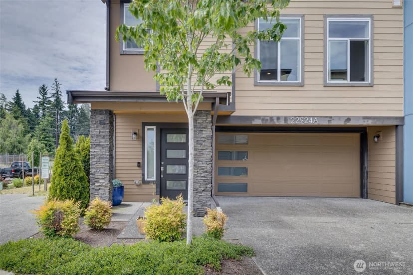 Property photo for 22924 79th Lane W #a, Edmonds photo 31
