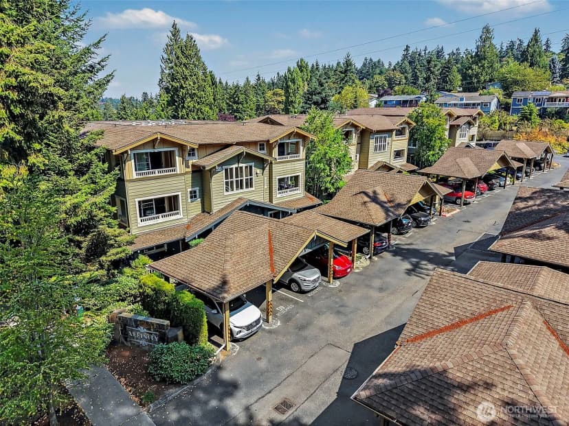 Property photo for 11312 124th Avenue Ne #302, Kirkland photo 24