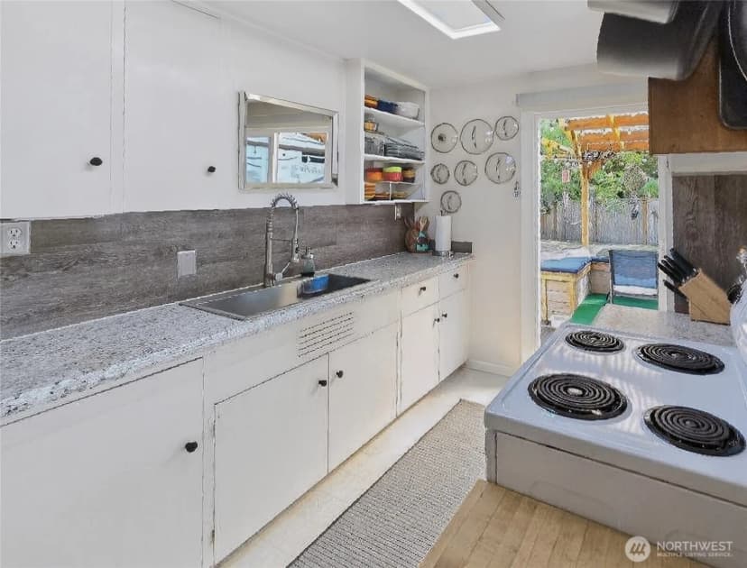 Property photo for 1311 N 155th Street, Shoreline photo 21