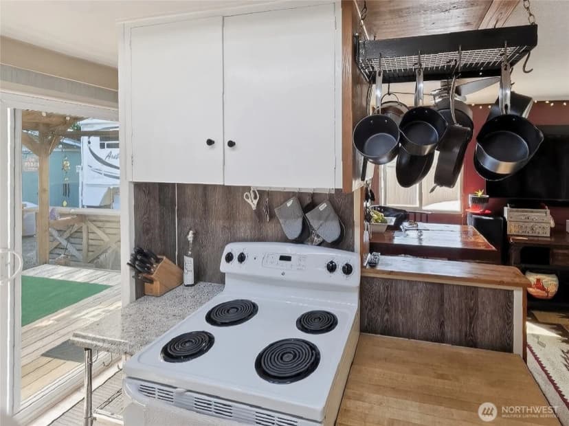 Property photo for 1311 N 155th Street, Shoreline photo 19