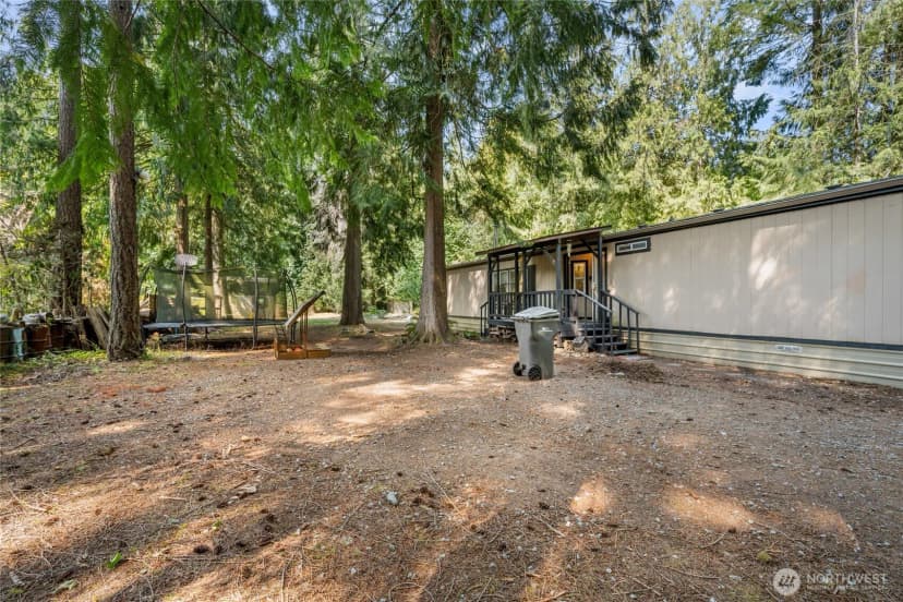 Property photo for 41971 Cedar Street, Concrete photo 4